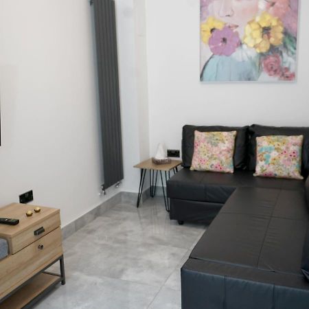 Luxury London Garden Home Sleep 7, 2 Mins To Metro Dış mekan fotoğraf