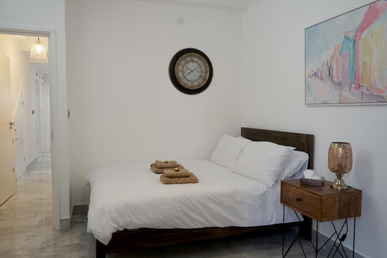 Luxury London Garden Home Sleep 7, 2 Mins To Metro Dış mekan fotoğraf